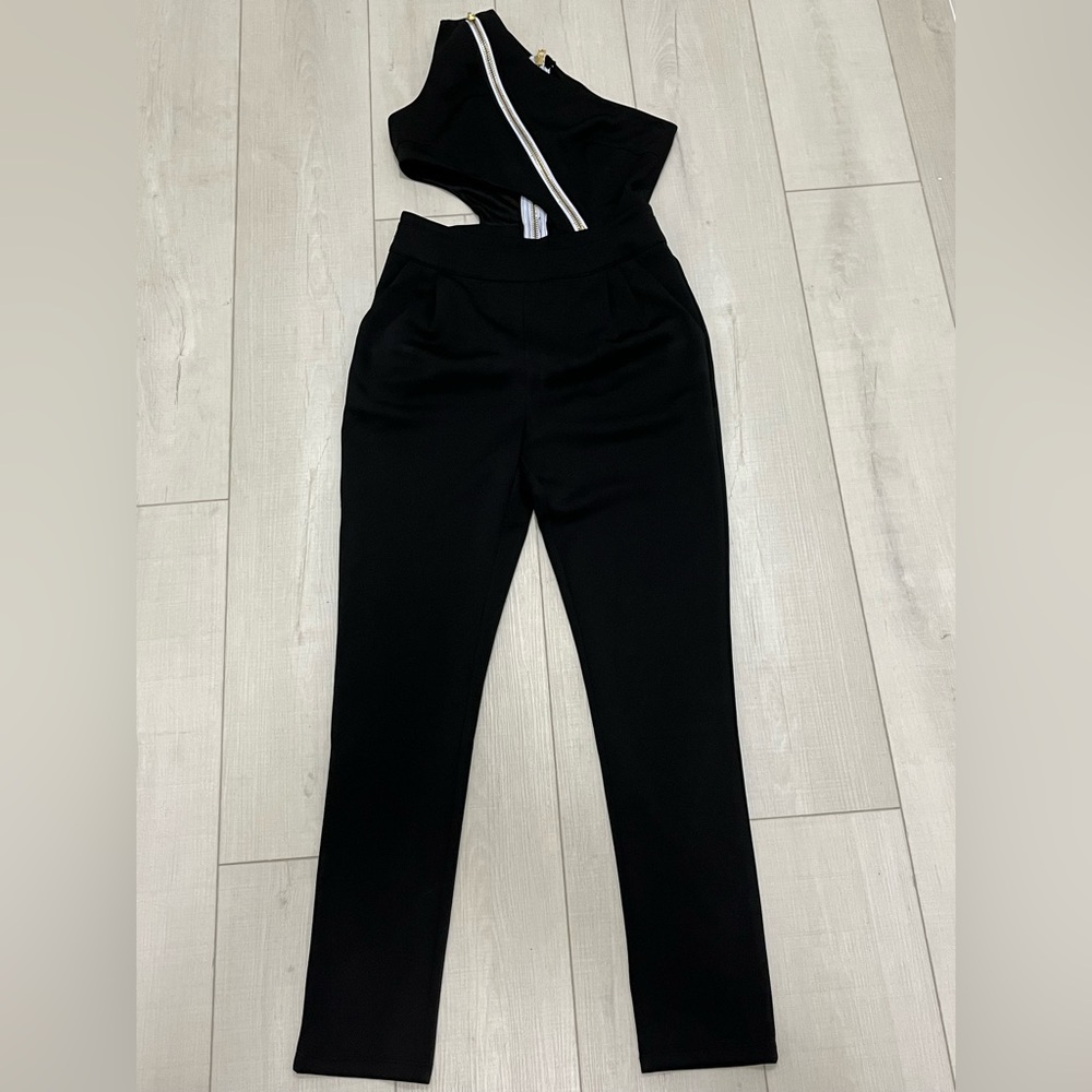 Black one shoulder jumpsuit size medium